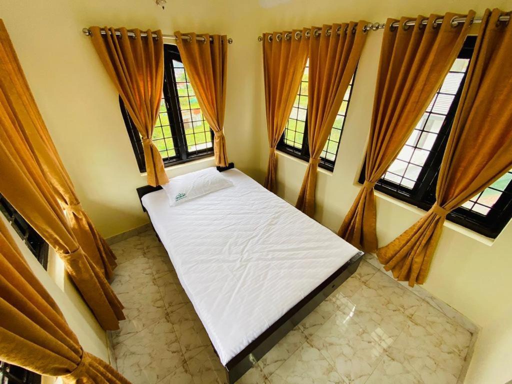 Bob Leisure'S Bed and Breakfast Ooty Eksteriør billede